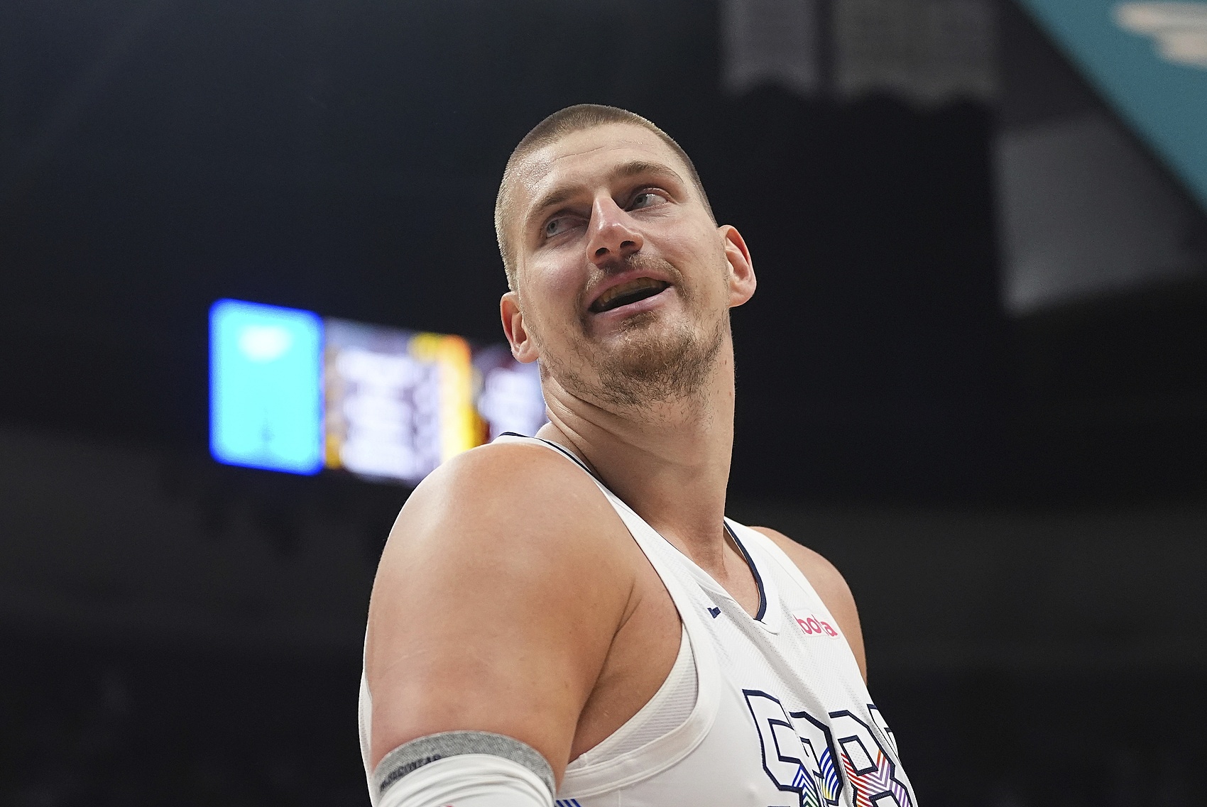 放棄3億？表兄弟：喬基奇幾乎選擇退休 然后再續簽其最高工資合同 他瘋了